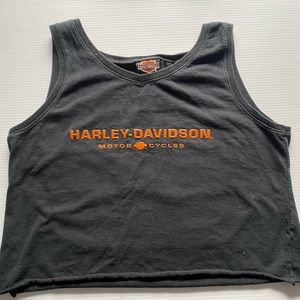 Vintage Harley Davidson women’s crop top. Size large. Check measurements please